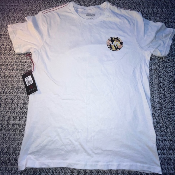Brand New RVCA logo shirt - Picture 3 of 3